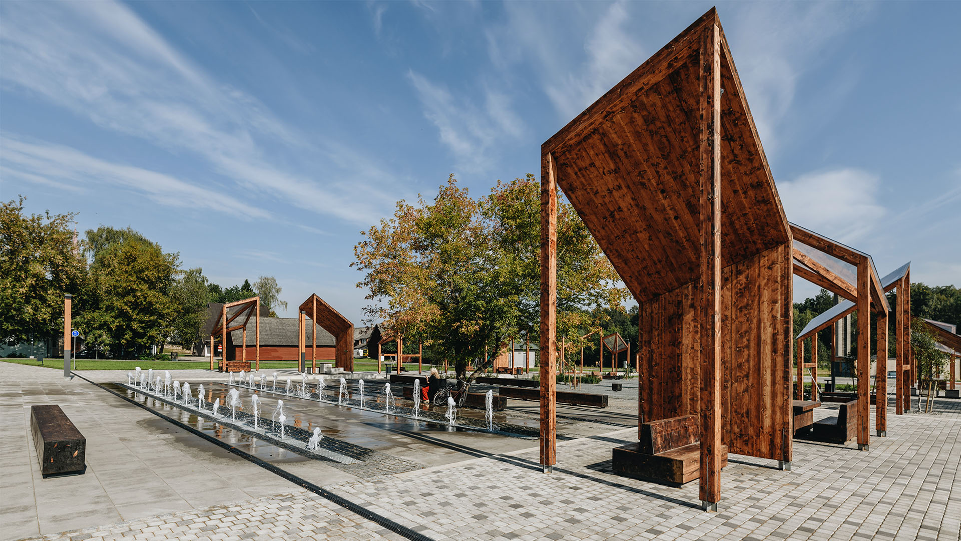 Põlva, Väike-Maarja, Valga, Pärnu keskväljakud – Kõige pidulikum projekt (EV100)