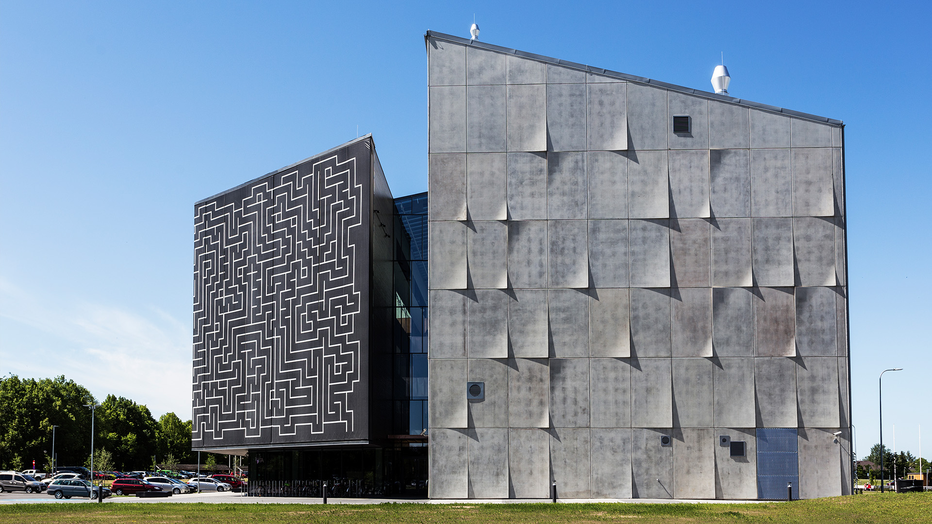 Rahvusarhiiv - kõige turvalisem koht ajaloolistele dokumentidele